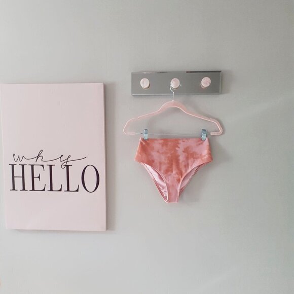 NWT Billabong tie dye abstract print medium coverage, high leg bikini bottom, S - Picture 8 of 11